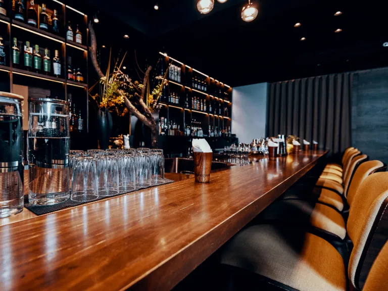 Night | Bar Life